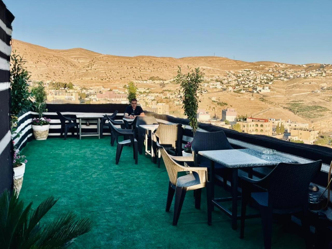 Plaza View Hostel Aţ Ţayyibah 외부 사진